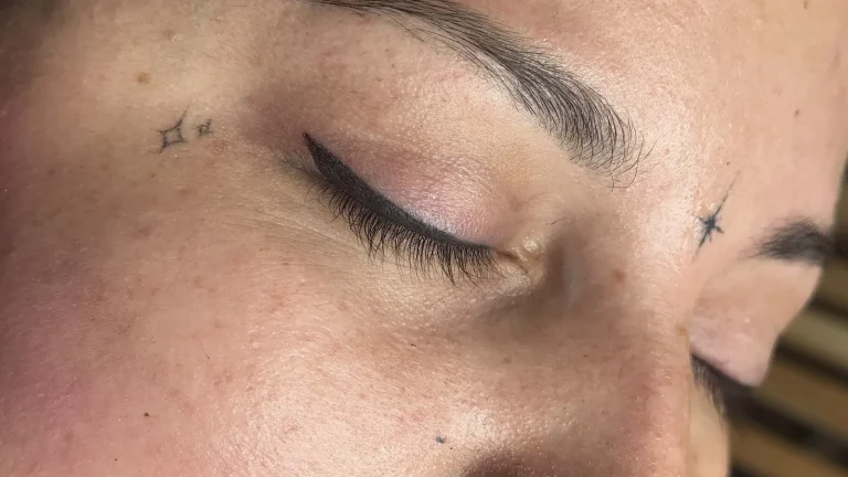 Lash Line Enhancement